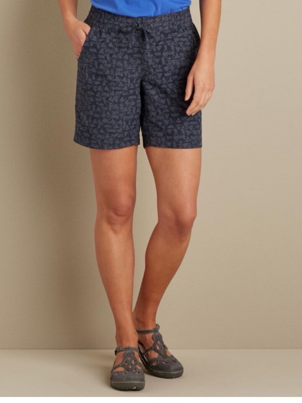 Duluth Trading Co Womens Navy Patterned Drawstring Athletic Shorts Large Outdoor